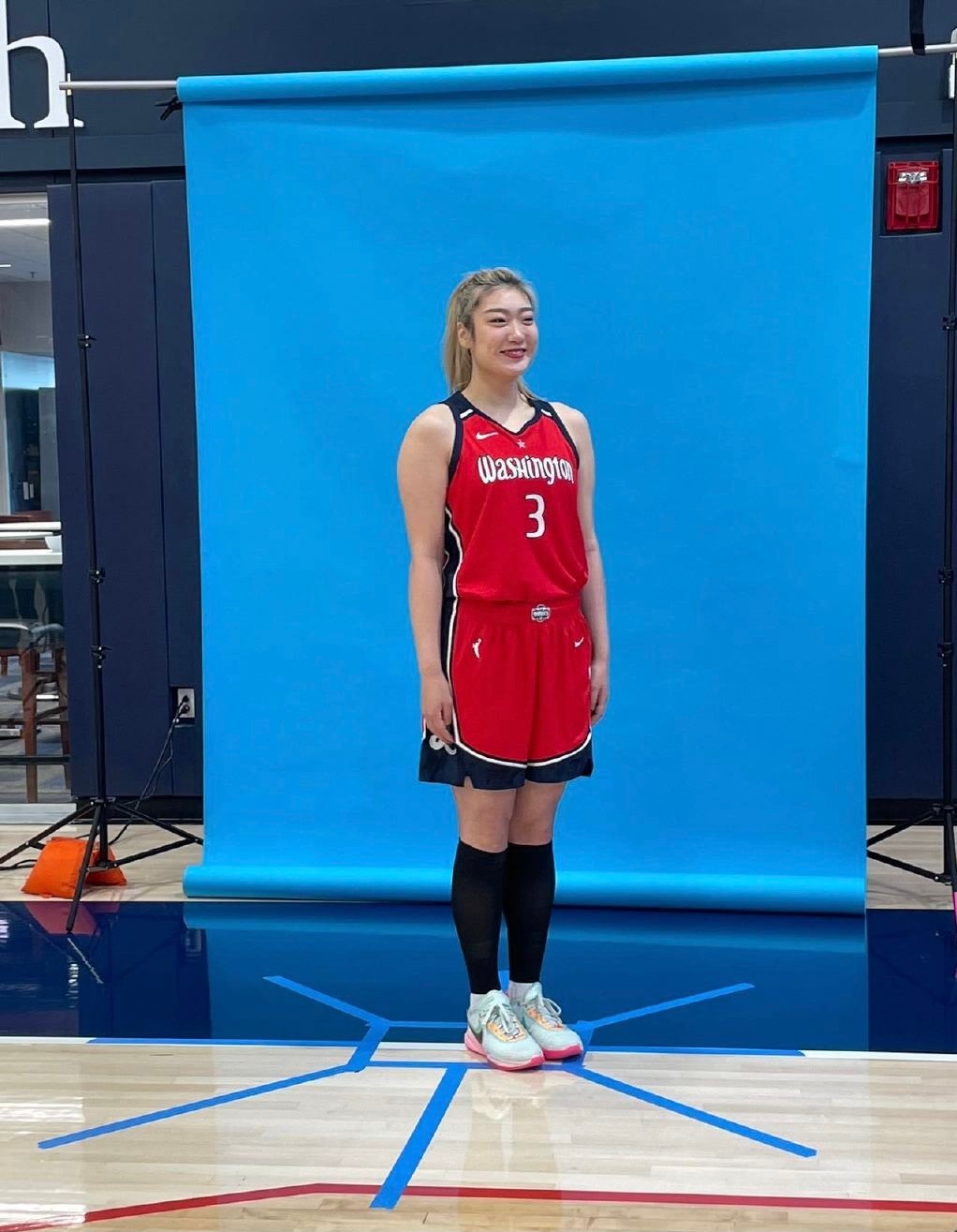 九游娱乐-荷甲赛后走向成谜，波特兰开拓者复出首秀，引发热议，赛季目标并未改变的简单介绍